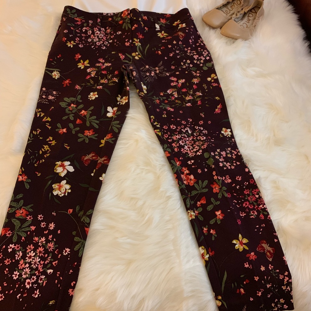 New York and Co Crop pants